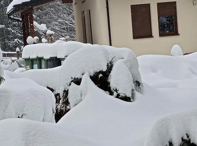 Dom Nad Rzeka Villa Nowy Gieraltow